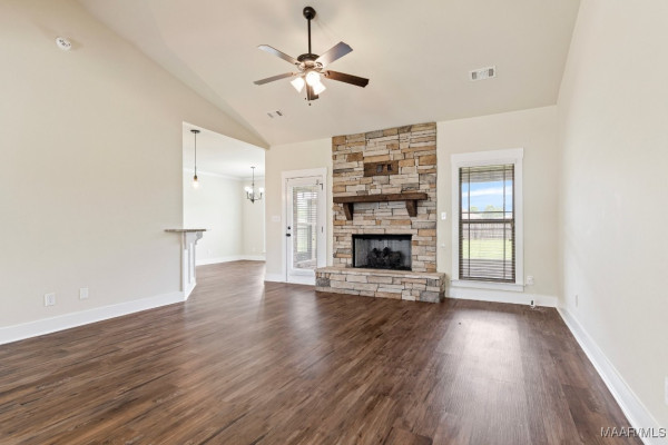 12 Crescent Ridge Court