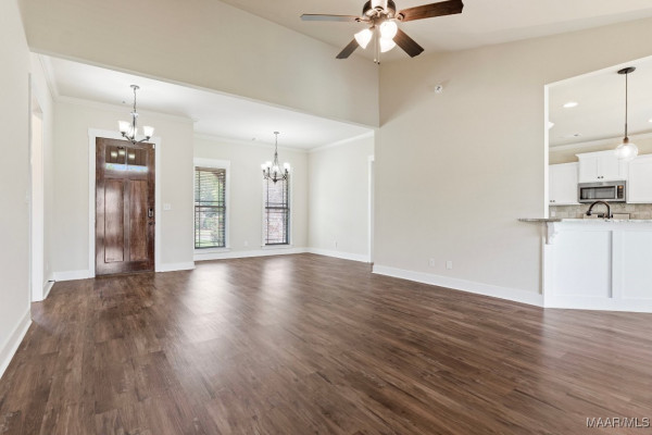 12 Crescent Ridge Court