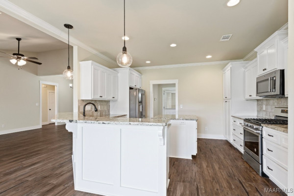 12 Crescent Ridge Court