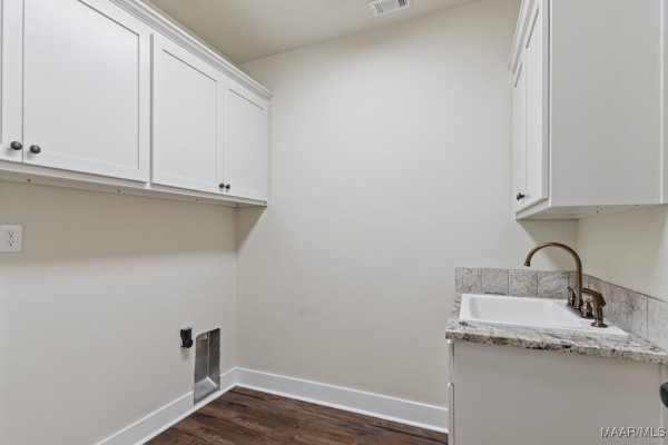 12 Crescent Ridge Court