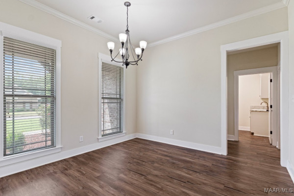 12 Crescent Ridge Court