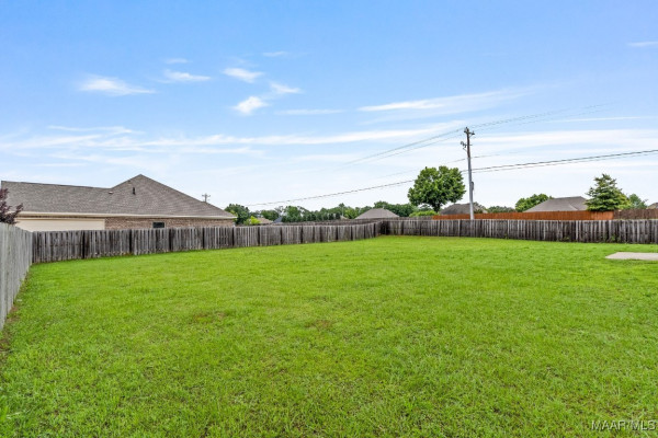 12 Crescent Ridge Court