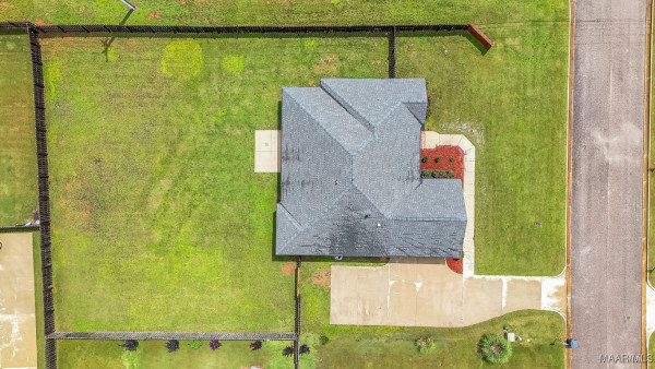 12 Crescent Ridge Court