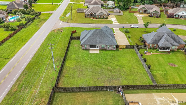 12 Crescent Ridge Court
