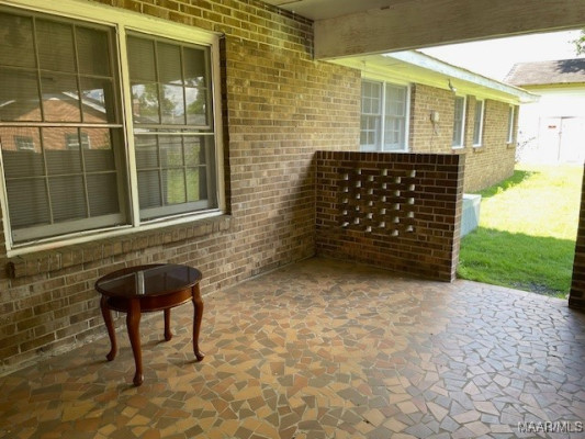 2300 Wentworth Drive