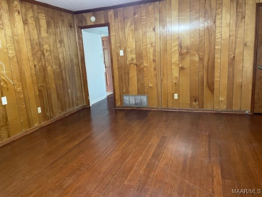 2300 Wentworth Drive