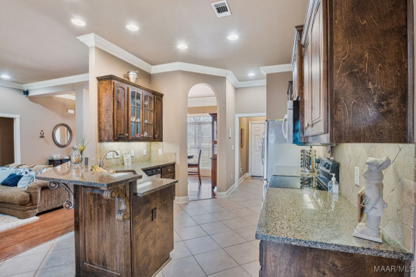 1507 TROLLEY Road