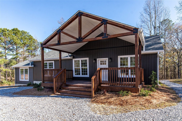 11056 Central Plank Road