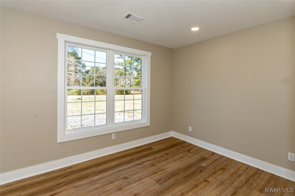 11056 Central Plank Road