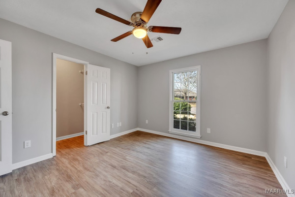408 Red Oak Court