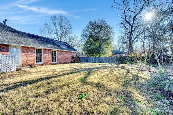 408 Red Oak Court