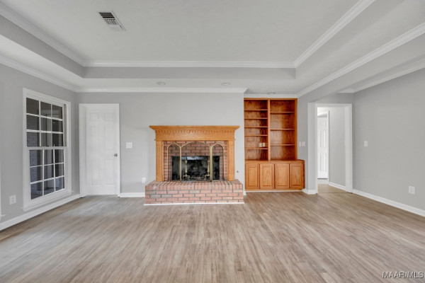 408 Red Oak Court