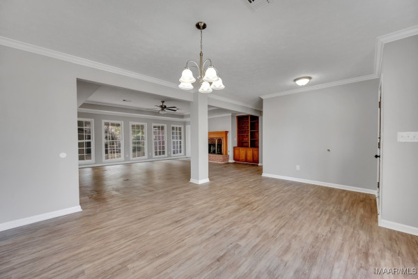 408 Red Oak Court