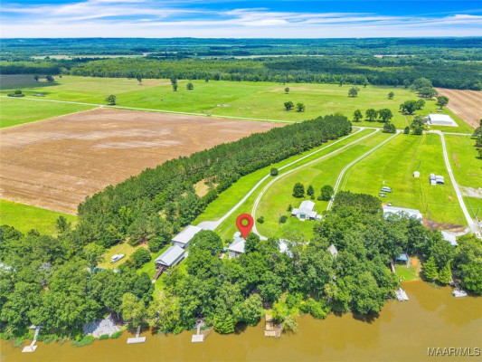 374 County Road 21 . S