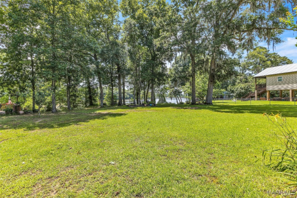 374 County Road 21 . S