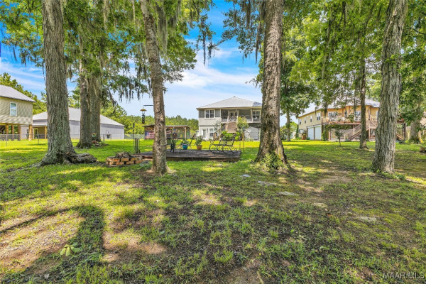 374 County Road 21 . S