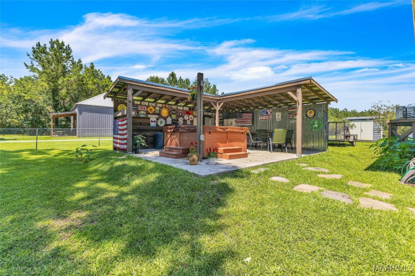 374 County Road 21 . S