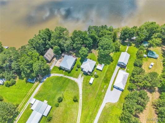 374 County Road 21 . S