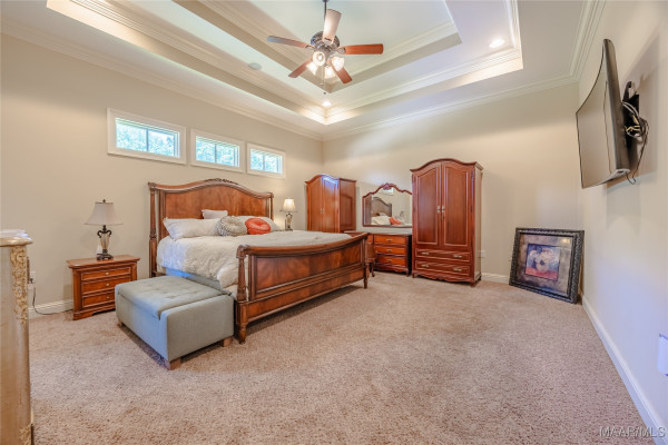 6414 Philadelphia Hill