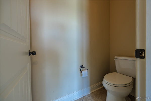 6414 Philadelphia Hill