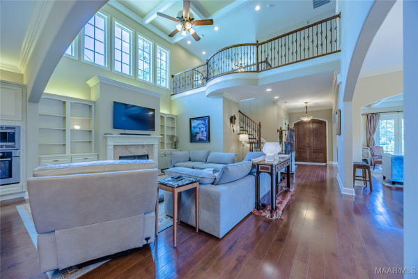 6414 Philadelphia Hill