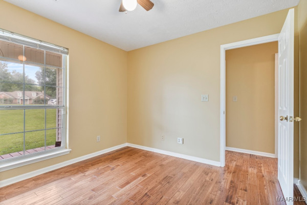 221 FRALEY Lane