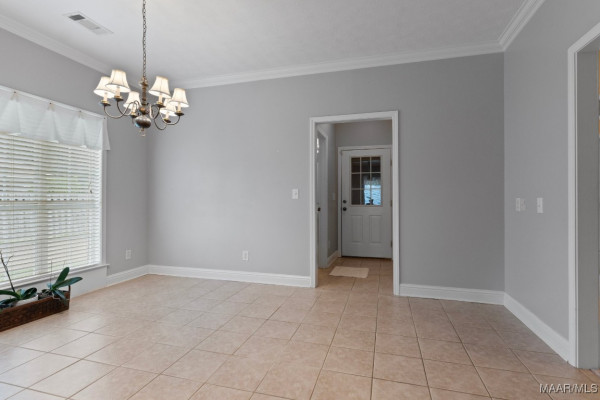 204 ST THOMAS Drive