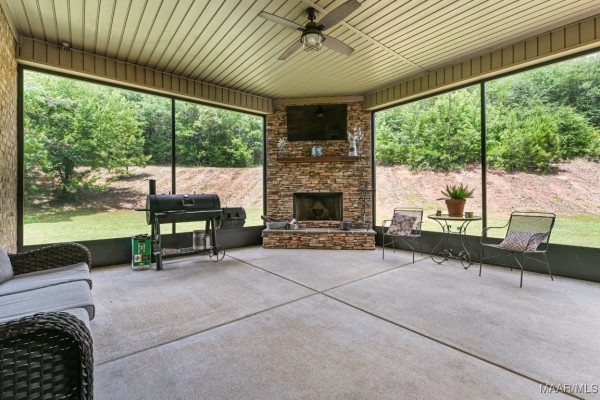 1409 Martin Luther King Drive