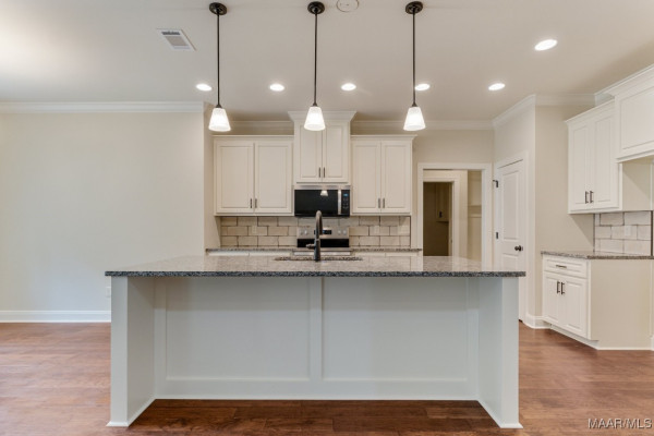 79 Birchwood Lane