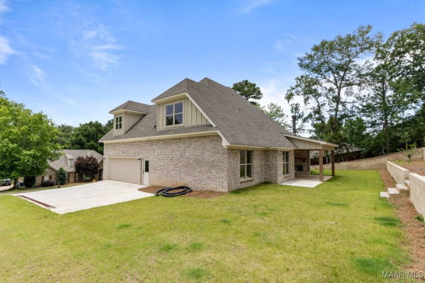 79 Birchwood Lane