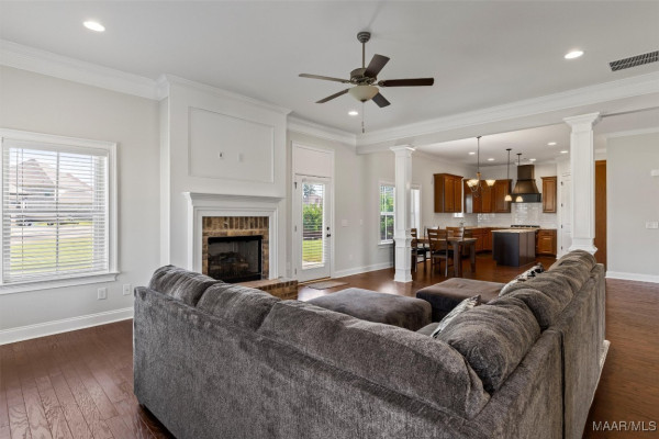 8465 Melbourne Circle