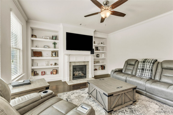 18 Abercorn Drive