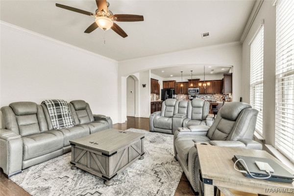 18 Abercorn Drive