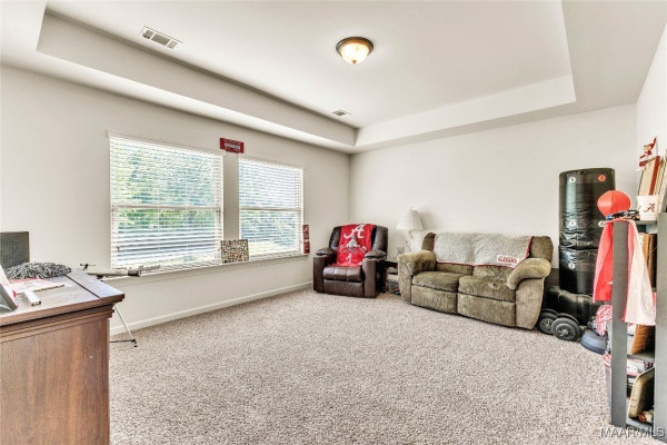 18 Abercorn Drive