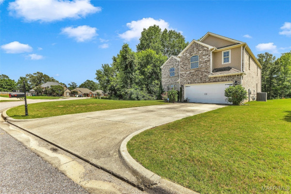 18 Abercorn Drive