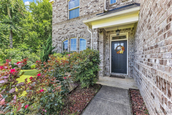 18 Abercorn Drive