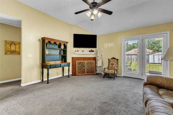 214 BISHOP Drive