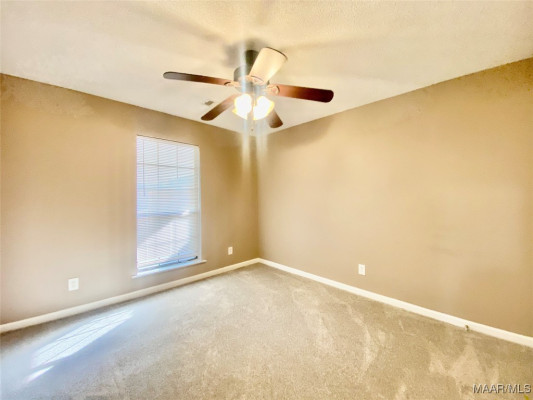 1176 Deatsville Highway