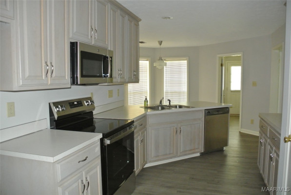 420 Woodhaven Court