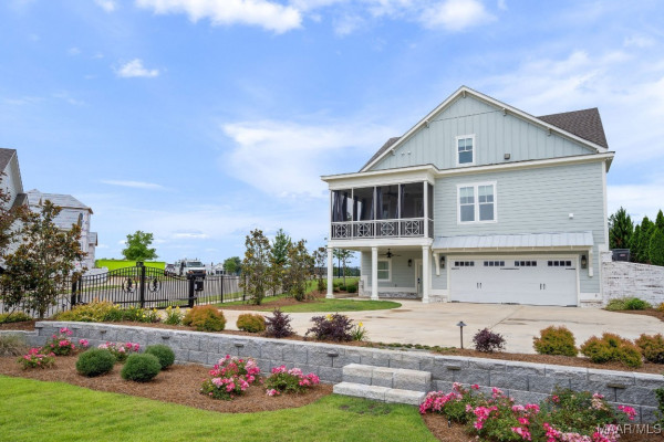 306 Heron Hill