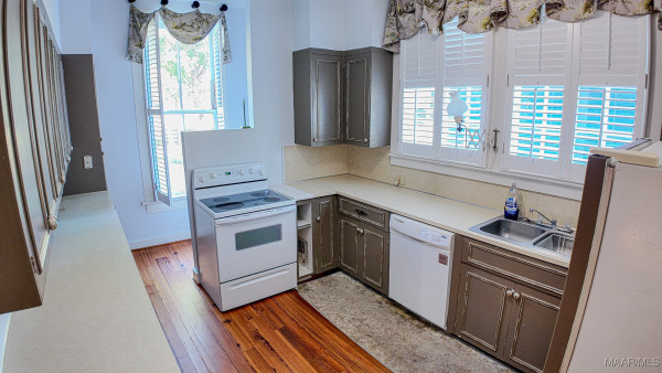 5654 Highway 94 Road