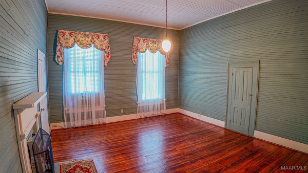 5654 Highway 94 Road