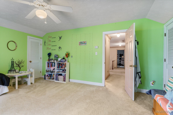 203 EVERGREEN Street