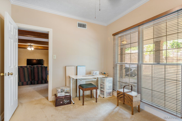 203 EVERGREEN Street