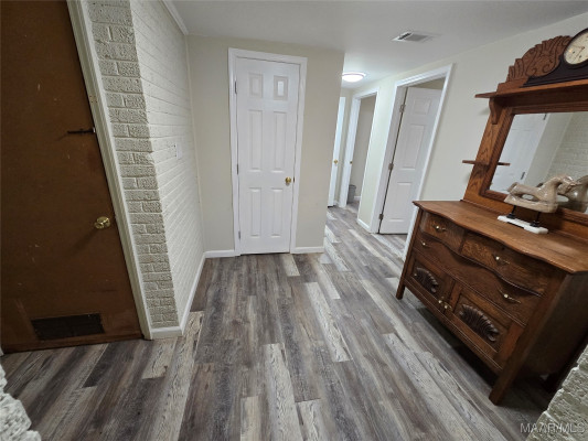 1829 Hill Hedge Drive