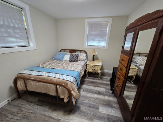 1829 Hill Hedge Drive