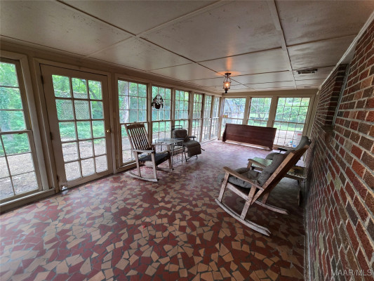 1829 Hill Hedge Drive