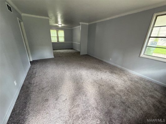 3555 BERKLEY Drive