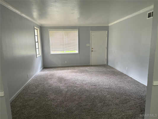 3555 BERKLEY Drive