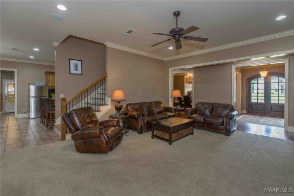 6224 HUNTERS Grove